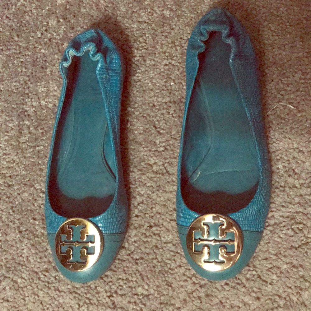 TORY BURCH Reva: Teal snakeskin flat